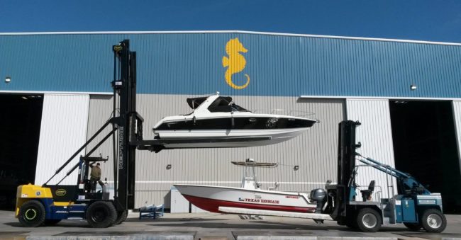 1658497_650713834993219_1833512776_o galveston yacht basin boat lift