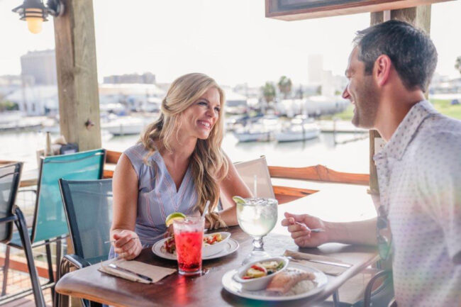 marina bar and grill galveston