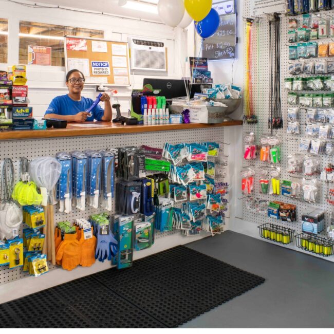 500254369_1091912592973970_253668604537874606_n boat store counter